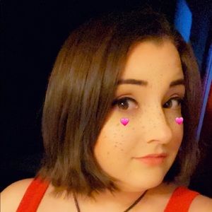 Meet your Posher, Carley